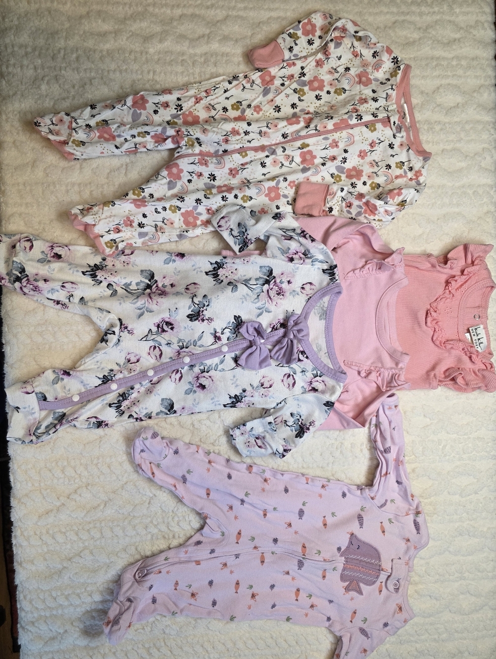 Baby Girl 0-3M Clothing Lot Floral Sleepers Bodysuits Nicole Miller Cat & Jack